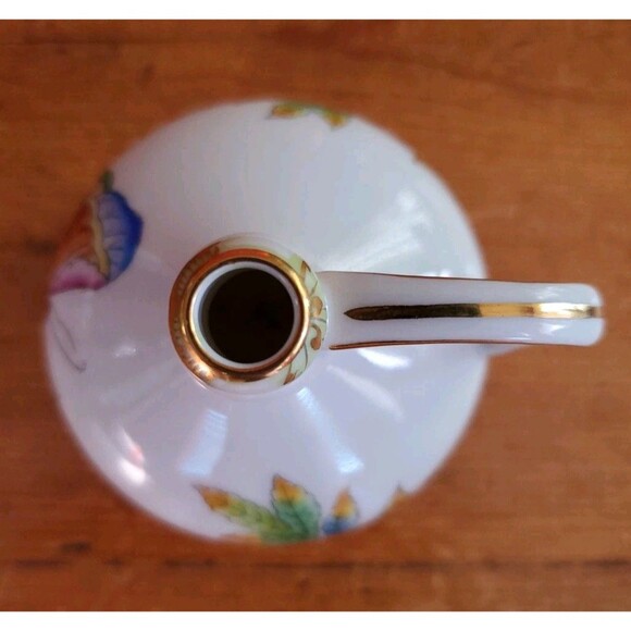 Vtg 2 Herend Hungary Porcelain Queen Victoria Mini Vases Butterflies And Flowers - Picture 8 of 11